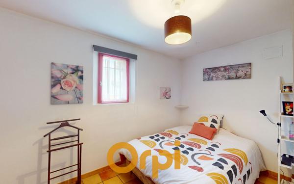 Maison à vendre    5 pièces • 166 m2 Carqueiranne