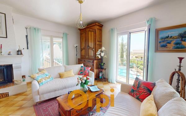Maison à vendre    5 pièces • 166 m2 Carqueiranne