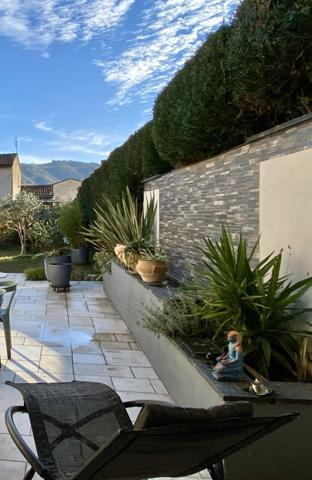 Saint-Jean-de-Muzols (07300) Maison de 130 m², 7 pièces avec jardin clos - 5 min de Tournon-sur-rhône