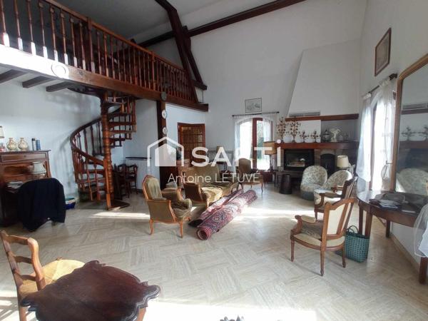 Pavillon de caractère à rafraichir