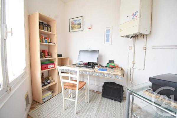 Appartement T2 à vendre  2 pièces - 38,17 m 2   VICHY  - 03