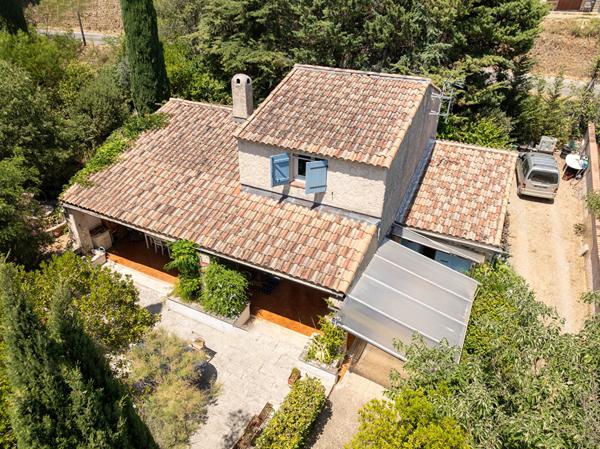 A VENDRE EN EXCLUSIVITE !Maison Lorgues 4 pièces 100 m2 + piscine sur un terrain de 1453m²
