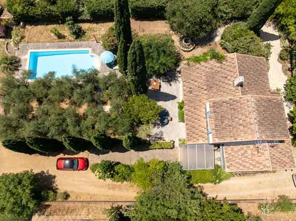 A VENDRE EN EXCLUSIVITE !Maison Lorgues 4 pièces 100 m2 + piscine sur un terrain de 1453m²