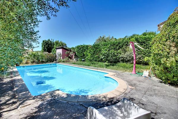 A VENDRE EN EXCLUSIVITE !Maison Lorgues 4 pièces 100 m2 + piscine sur un terrain de 1453m²
