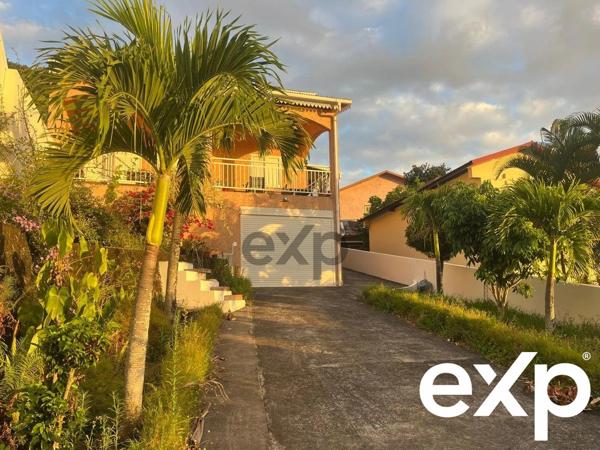 Maison de 150 m² T5 avec vue sur le village de l’Entre-Deux