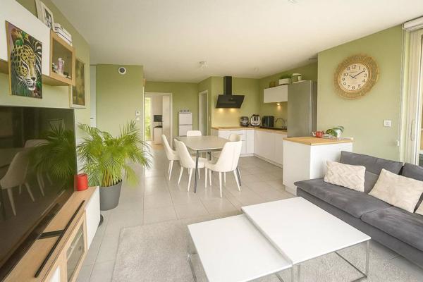 NEUDORF - F4 - RIVETOILE