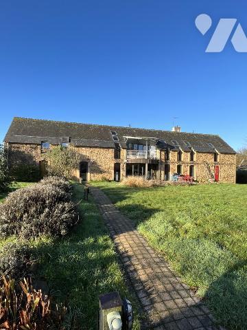 MAISON - RIEC SUR BELON