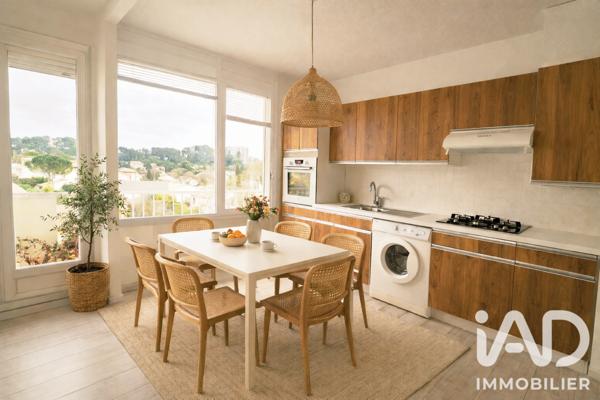 Appartement à vendre 4 pièces 98,83 m² Nîmes