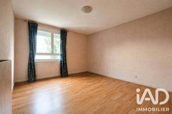 Appartement à vendre 4 pièces 98,83 m² Nîmes