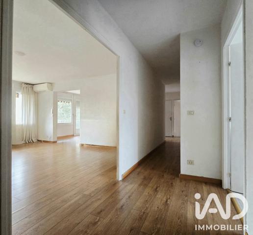 Appartement à vendre 4 pièces 98,83 m² Nîmes