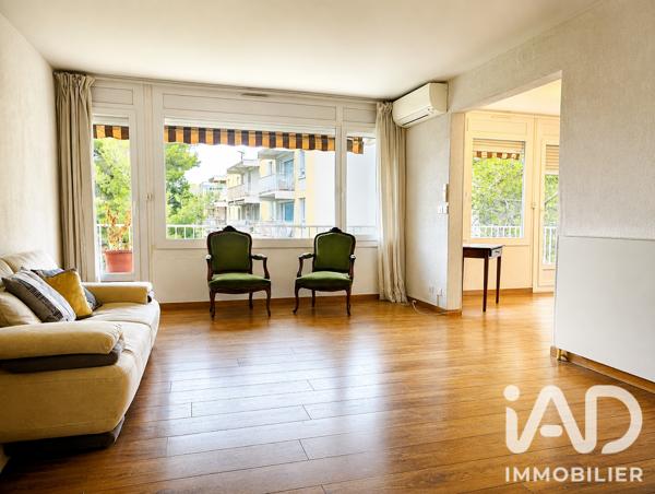 Appartement à vendre 4 pièces 98,83 m² Nîmes
