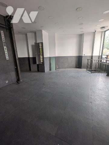 vendre – Local professionnel avec sous-sol aménagé – Paris 4ᵉ, Boulevard Morland