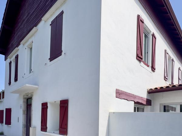 Appartement à ARBONNE (64210)