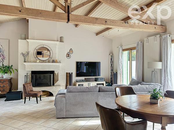 Vue dégagée / avec du potentiel d'agrandissement