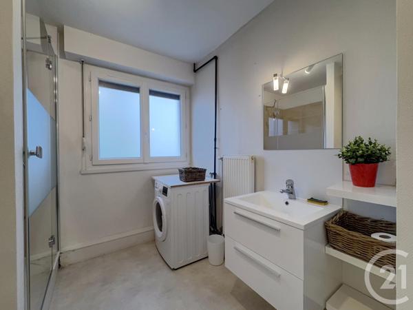 Appartement F2 à vendre  2 pièces - 41 m2 ORLEANS - 45