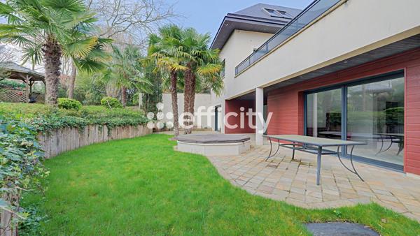 Maison 9 pièces - 433 m² Bien prestige
