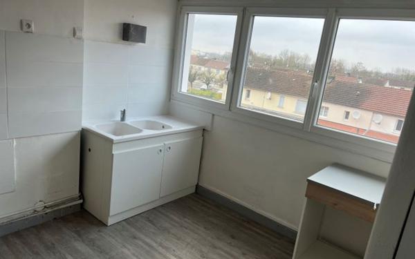 Appartement à louer    4 pièces • 77,03 m2 Saint-Dizier