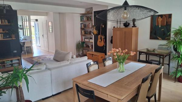 DUPLEX  CLIMATISE T4 TERRASSE  PLEIN CENTRE BRIGNAIS
