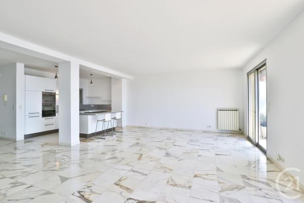 Appartement F4 à vendre  4 pièces - 166 m2 VILLEFRANCHE SUR MER - 06