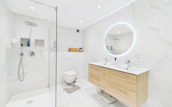 Appartement à louer    2 pièces • 80,02 m2 Strasbourg