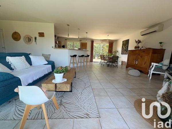 Maison 5 pièces de 112 m² à Martillac (33650)