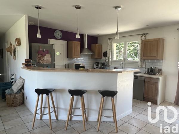 Maison 5 pièces de 112 m² à Martillac (33650)