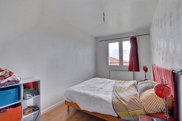 EXCLUSIVITE CLERMONT-FERRAND, LA GLACIERE SUR LES HAUTEURS , belle villa avec vue
