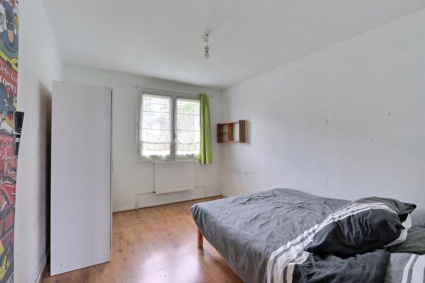 EXCLUSIVITE CLERMONT-FERRAND, LA GLACIERE SUR LES HAUTEURS , belle villa avec vue