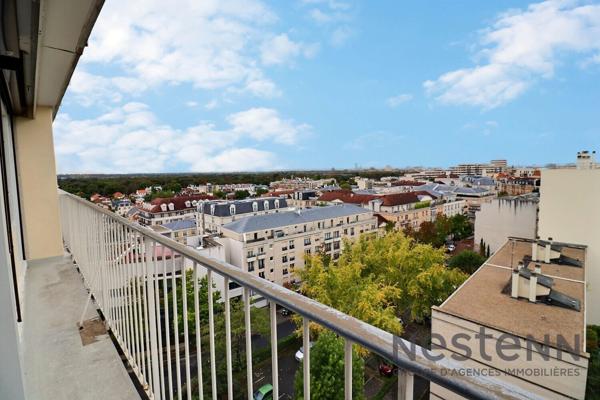 Appartement de trois pièces à Vincennes avec cave et place de parking