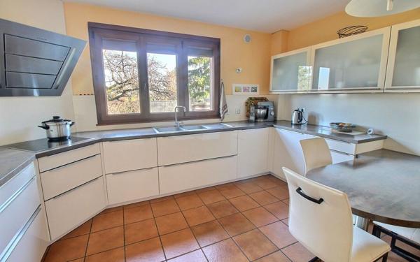 Maison à vendre    6 pièces • 154 m2 Eguisheim