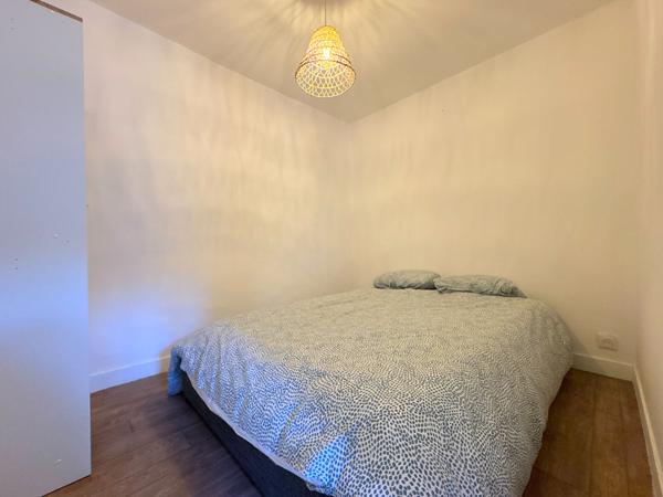 A VENDRE 84160 CADENET APPARTEMENT LOUE TYPE 2 PIECES D'ENVIRON 25M² AVEC CAVE (RENTABILITE 5,8%)