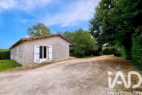 Maison à vendre 5 pièces 120 m² Barbezieux-Saint-Hilaire