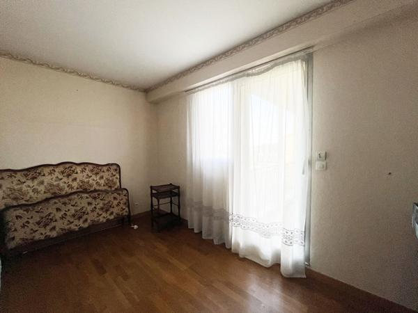 DOURDAN - Résidence agréable !