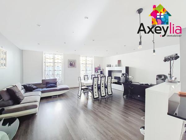 Charlieu (42190) A VENDRE - MAISON 4 CHAMBRES AVEC EXTÉRIEUR - CENTRE CHARLIEU