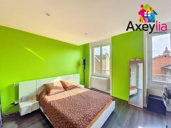 Charlieu (42190) A VENDRE - MAISON 4 CHAMBRES AVEC EXTÉRIEUR - CENTRE CHARLIEU