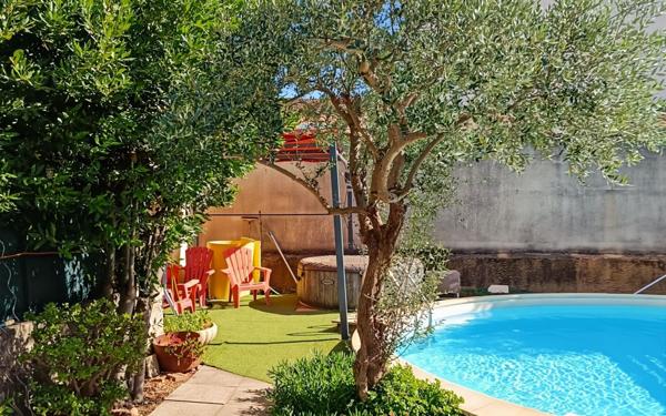 Maison à vendre    5 pièces •  Lapalud