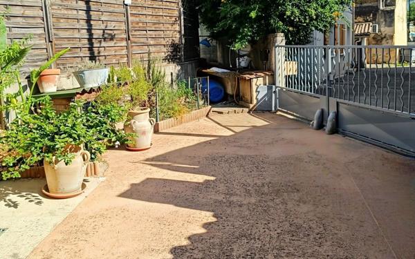 Maison à vendre    5 pièces •  Lapalud