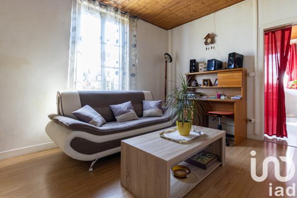 Maison à vendre 6 pièces 101 m² Mesnils-sur-Iton