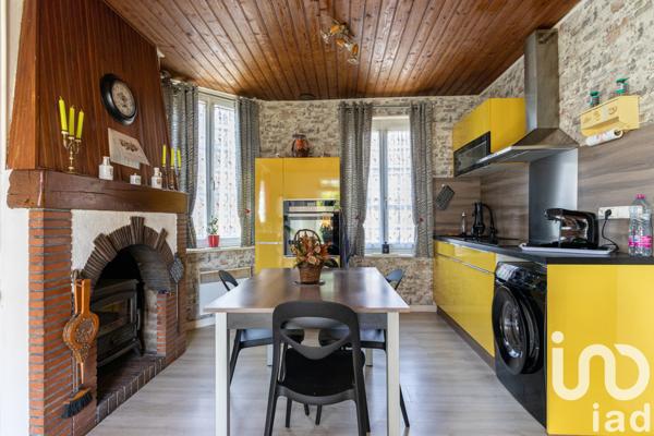 Maison à vendre 6 pièces 101 m² Mesnils-sur-Iton