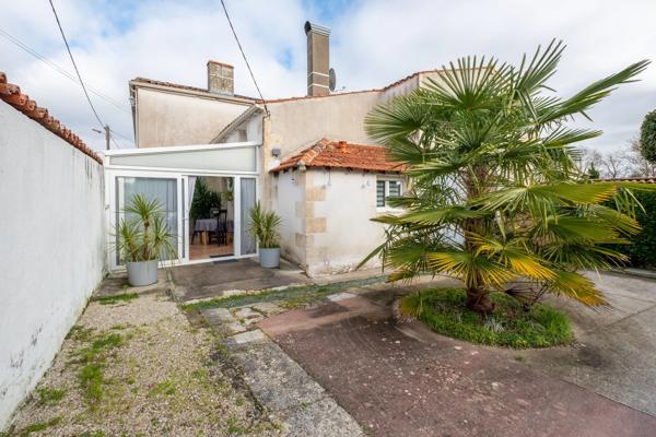 Maison à vendre 7 pièces SAINT MEDARD D'AUNIS (17)