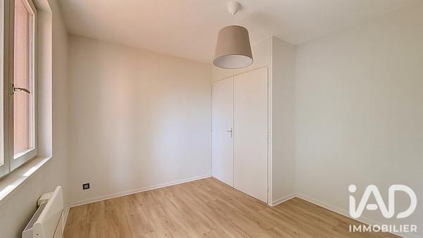 Maison à vendre 7 pièces 165 m² Saint-Genis-Laval