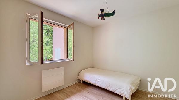 Maison à vendre 7 pièces 165 m² Saint-Genis-Laval