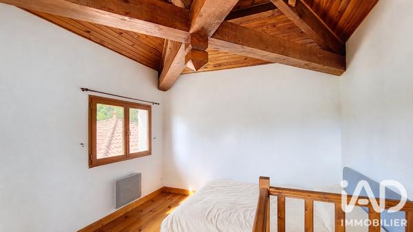 Maison à vendre 7 pièces 165 m² Saint-Genis-Laval