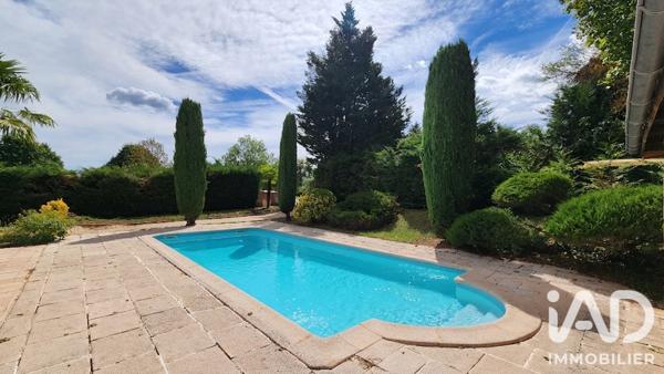 Maison à vendre 7 pièces 165 m² Saint-Genis-Laval