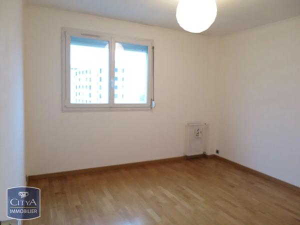 Appartement à louer 5 pièces 86.29m²