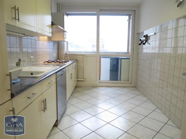 Appartement à louer 5 pièces 86.29m²