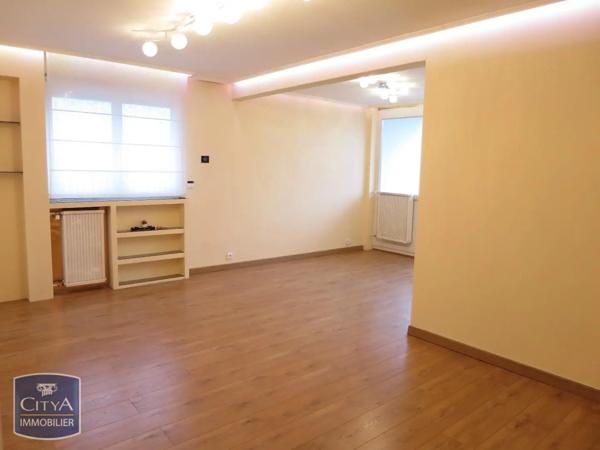 Appartement à louer 5 pièces 86.29m²