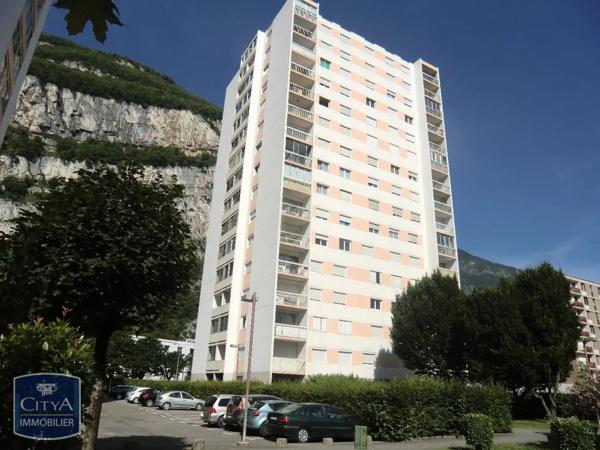 Appartement à louer 5 pièces 86.29m²