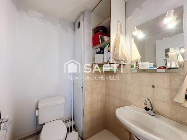 Vichy proche centre : Studio 36m² avec parking