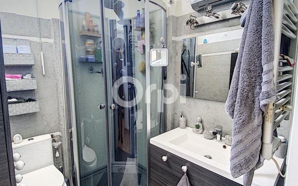 Maison à vendre    3 pièces •  Saint-Féliu-d'Avall